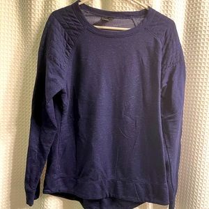 32 Degree Sweatshirt.